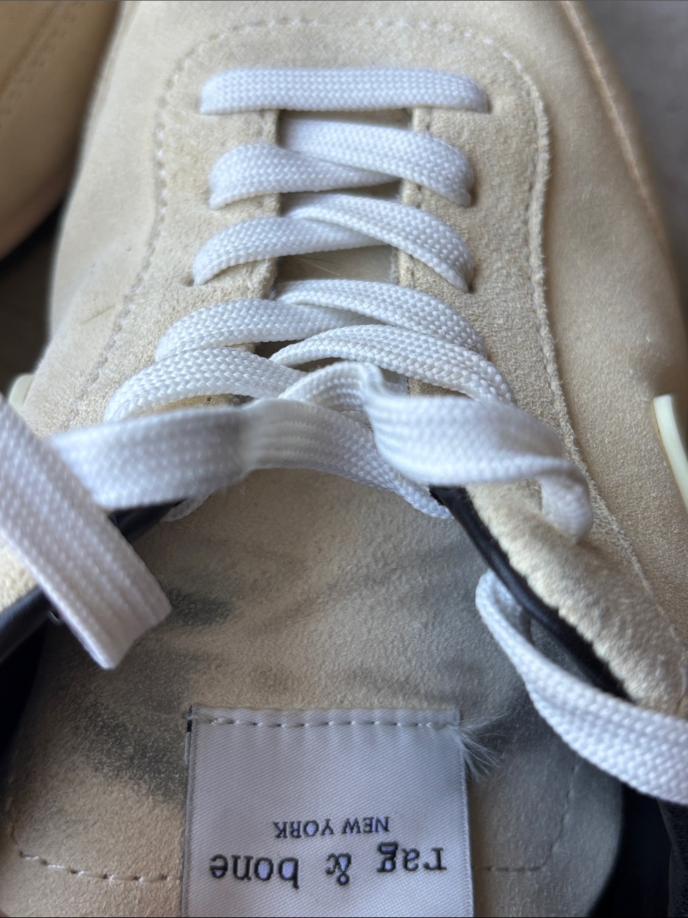 Rag & Bone Woman’s Suede Retro Runner Sneakers Cream Ivory Low Top Shoes size 38 - Picture 10 of 11
